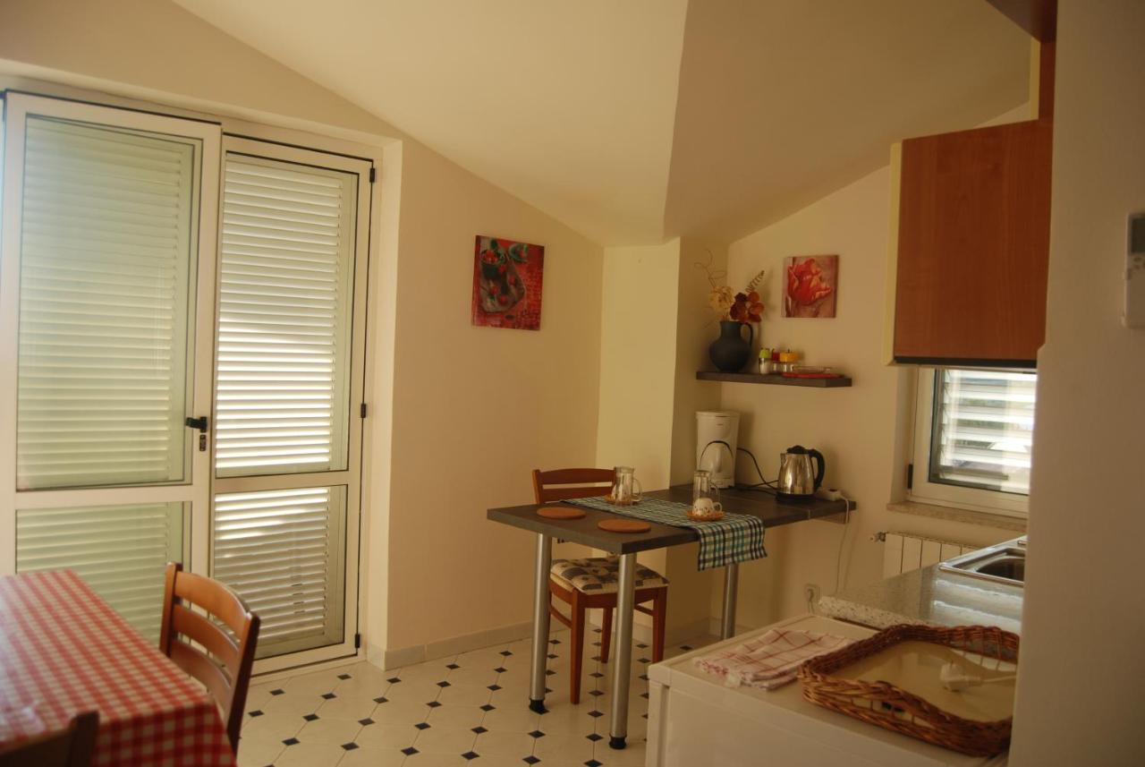 Apartments Bellavista Rovinjsko Selo Eksteriør billede